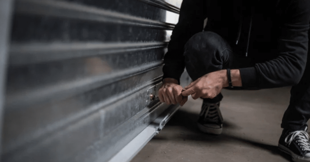 Can automatic garage doors be broken into?